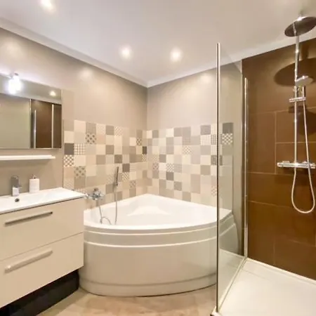 Apartment Charmant Proche Des Plages Antibes